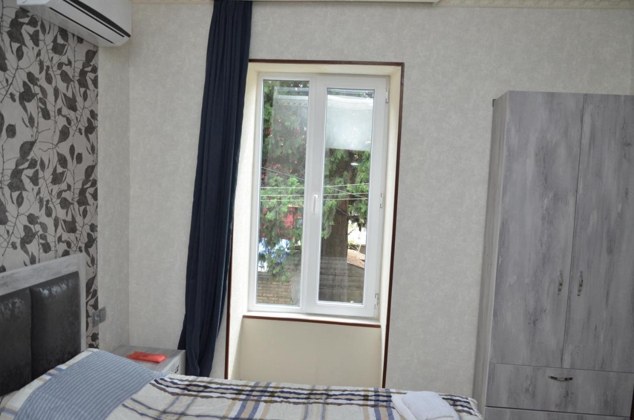 Guest House Uta Tbilisi Exterior photo